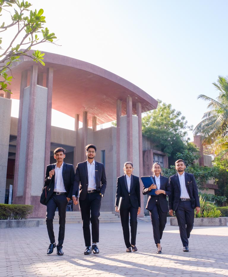RK_University_Top_University_In_Rajkot_Gujarat_India-1.jpg