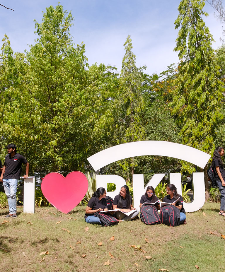 RK_University_Top_University_In_Rajkot_Gujarat_India-1.jpg