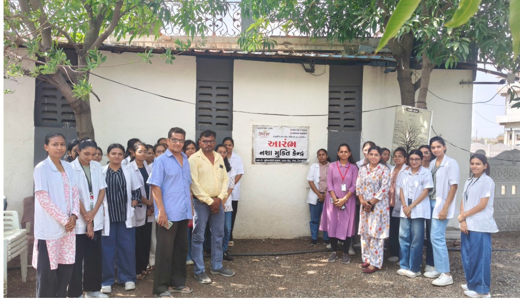 Educational visit to de-addiction center 